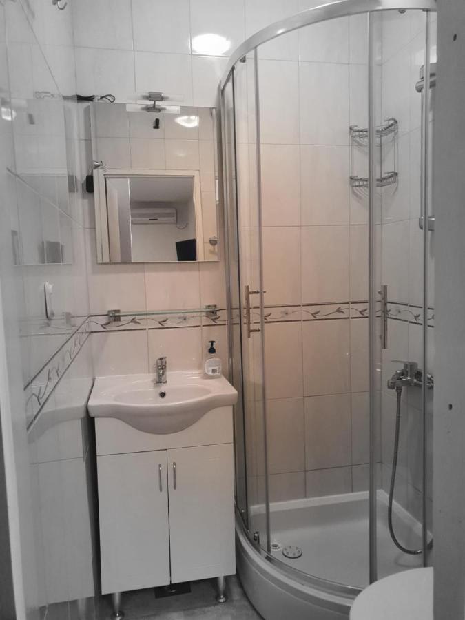Apartments Buktenica Bol Extérieur photo