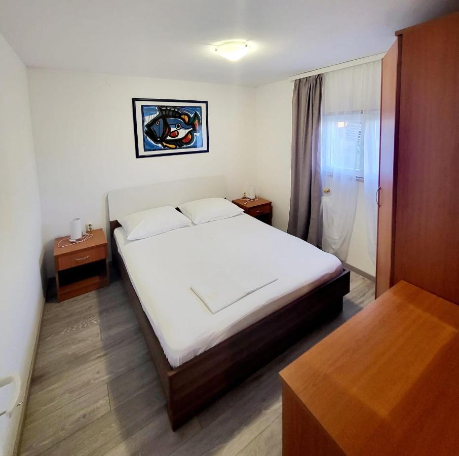 Apartments Buktenica Bol Extérieur photo