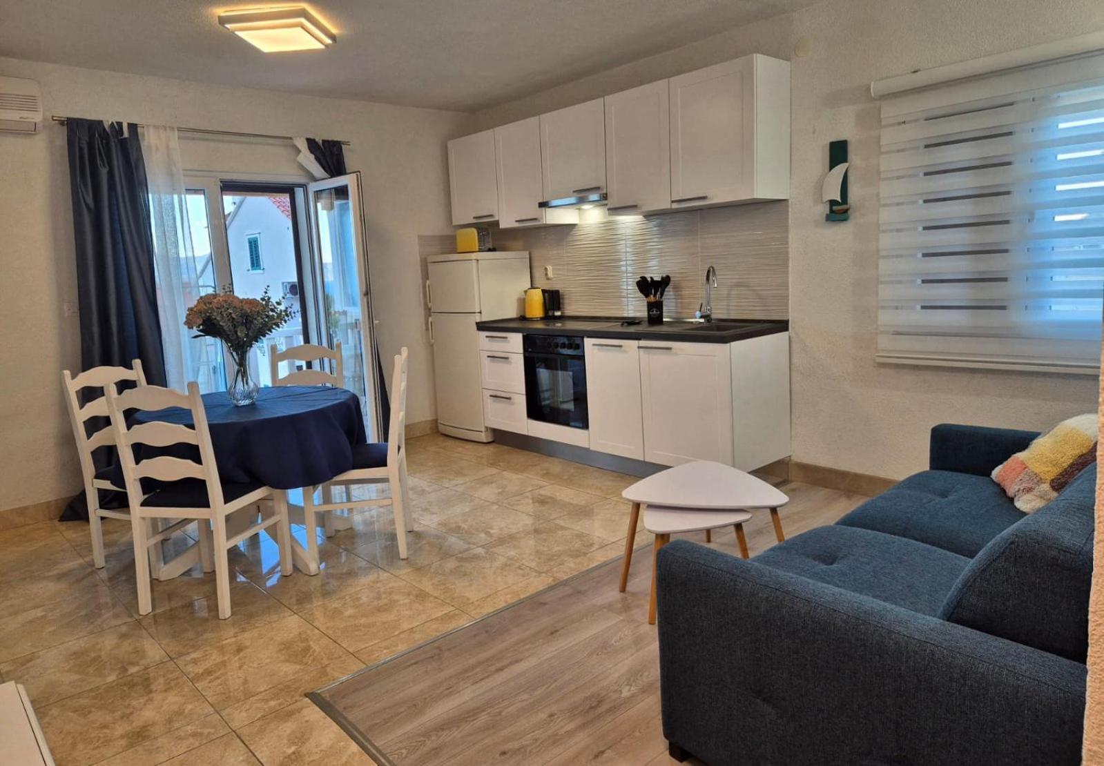 Apartments Buktenica Bol Extérieur photo